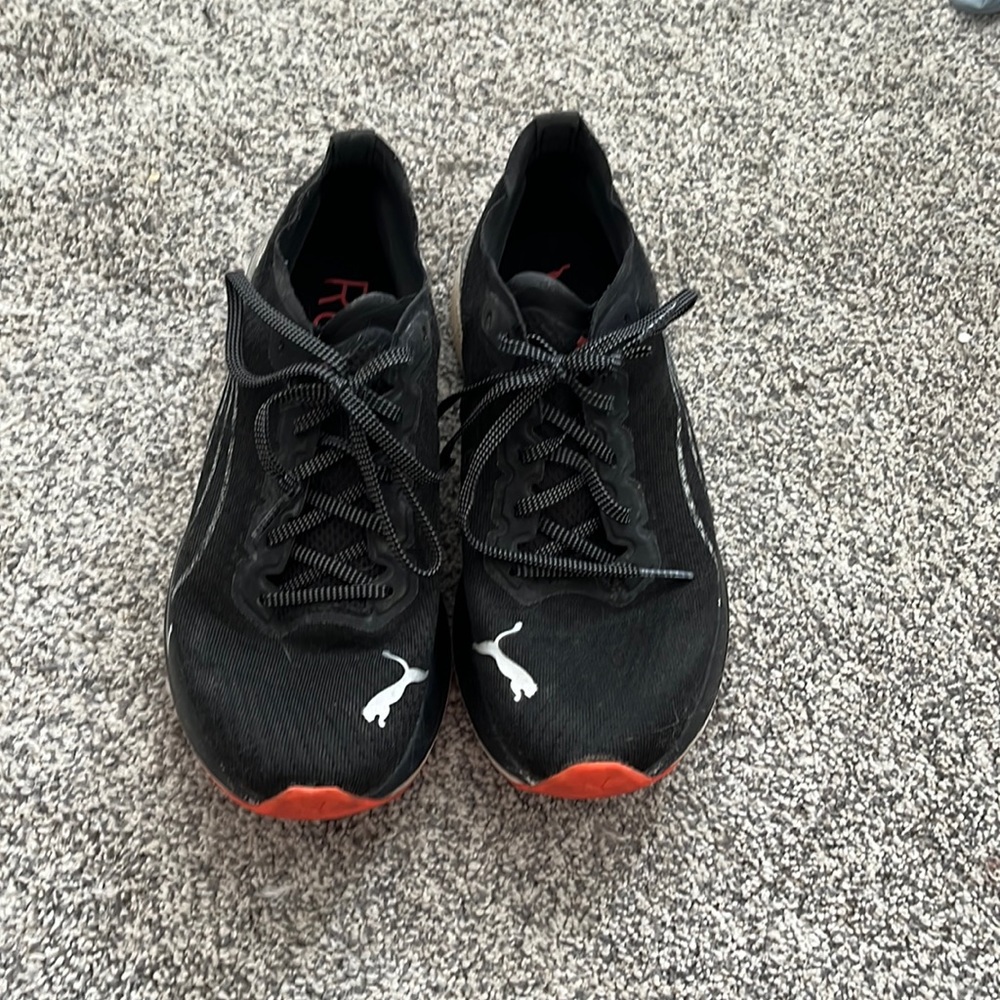 Puma Deviate Nitro Running Shoes